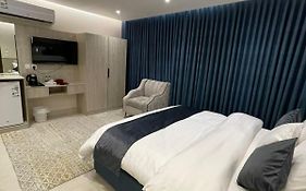 ليڤ سويتس Live Suites